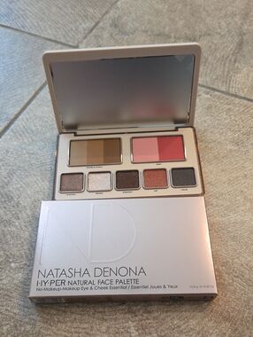 NATASHA DENONA Hy-per Natural Face Palette